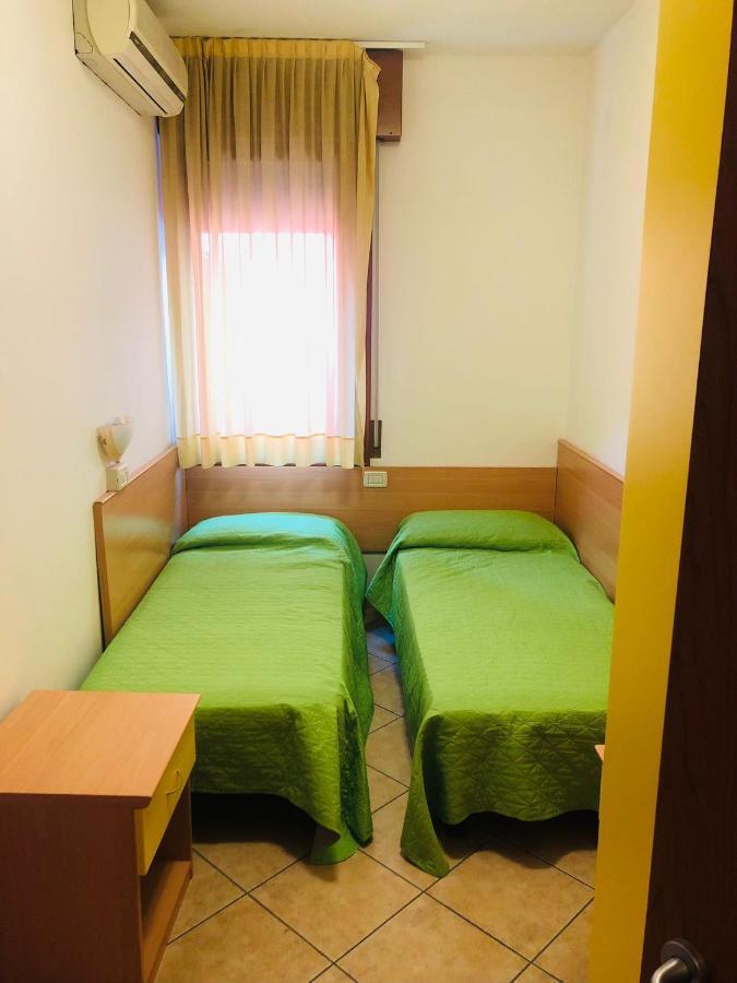 Guardamar Apartment กาออร์เล ภายนอก รูปภาพ